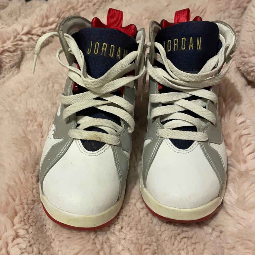 Kid’s Jordan Retro Olympic 7s Size 1.5